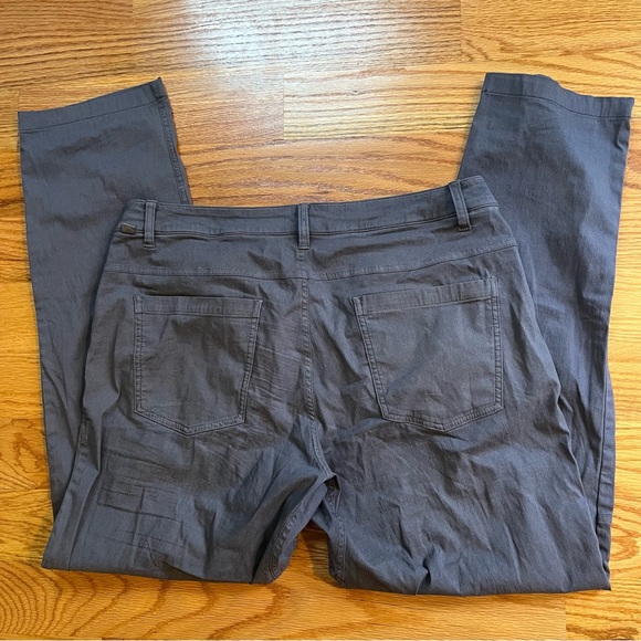 Lululemon men’s ABC pant in gray size 33 - Picture 4 of 6